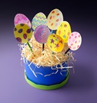 Egg-citing Table Topper craft