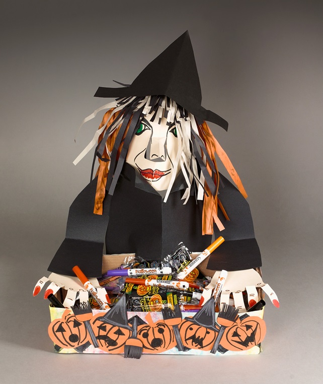 Which Witch Treat Tray craft